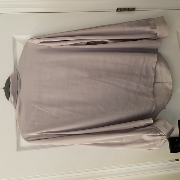 Prologue silver satin effect back tie high neck long sleeve blouse Sz XL NWOT - Picture 5 of 7